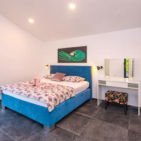 Graefin Villa *